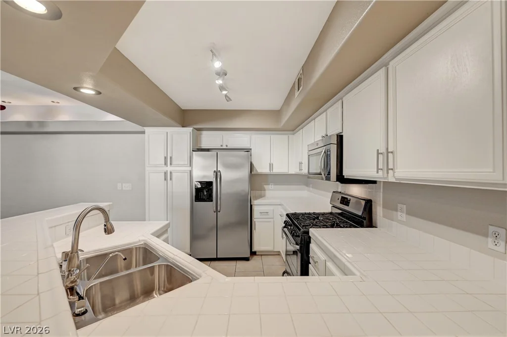 6908 Cobre Azul, Las Vegas, NV 89108