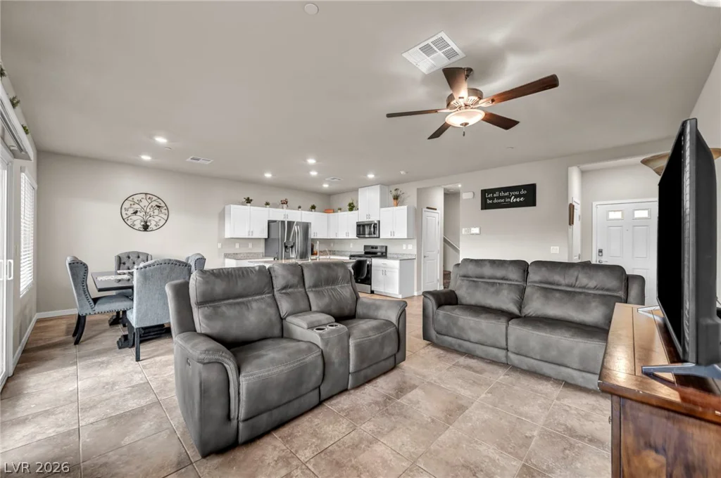 10971 Bristol Park, Las Vegas, NV 89166