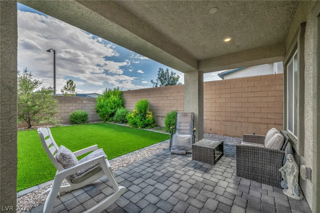 10971 Bristol Park, Las Vegas, NV 89166