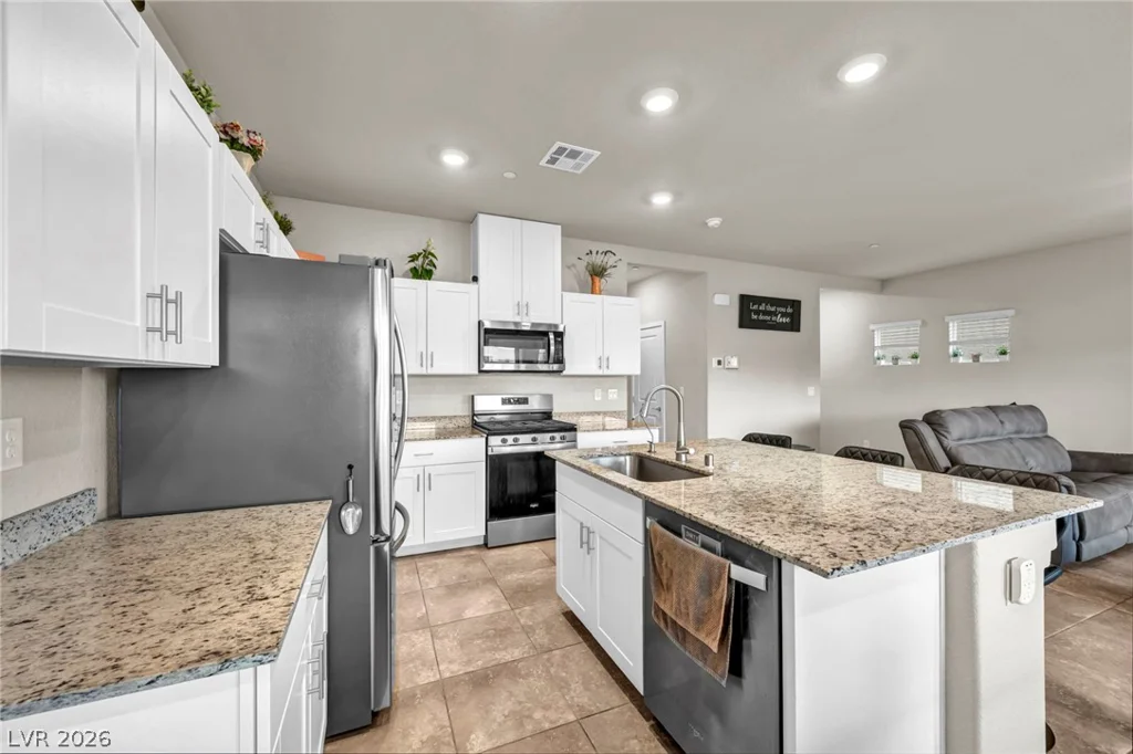 10971 Bristol Park, Las Vegas, NV 89166