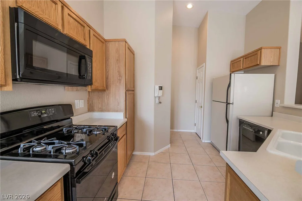 6590 Tumbleweed Ridge, Henderson, NV 89011