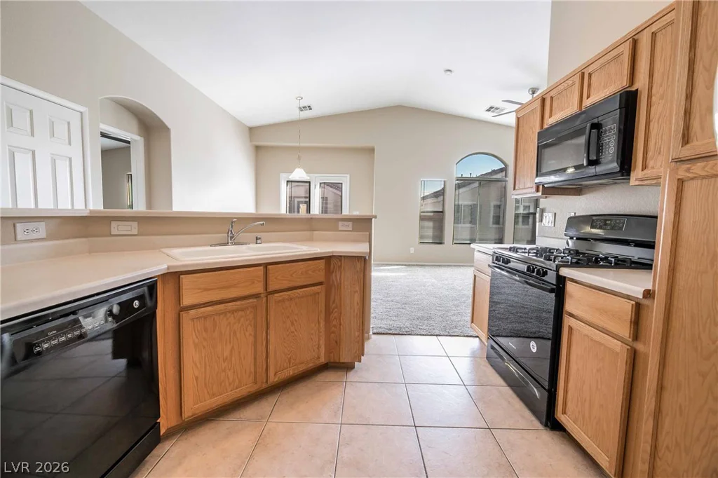 6590 Tumbleweed Ridge, Henderson, NV 89011
