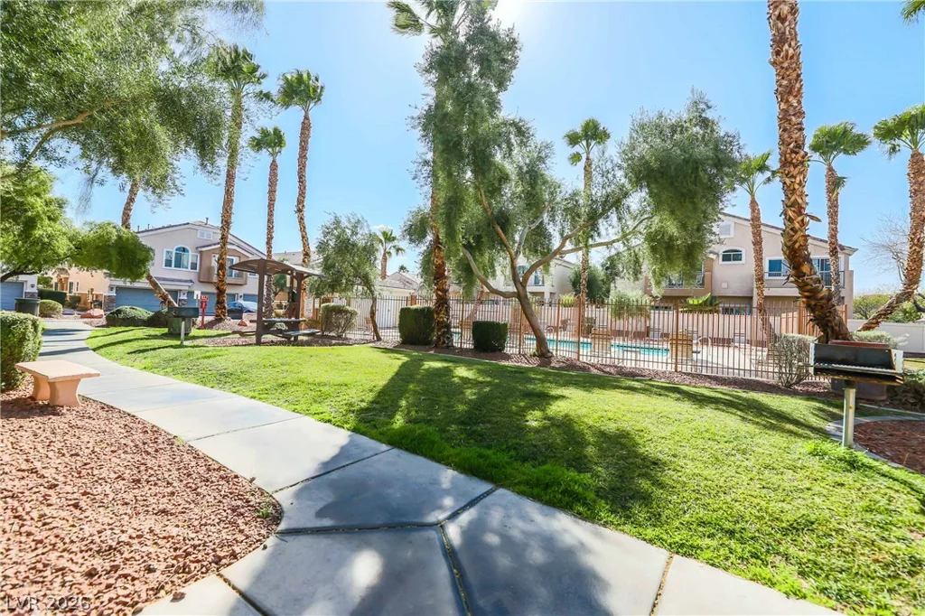 6590 Tumbleweed Ridge, Henderson, NV 89011