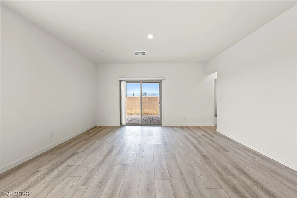 2774 Avril Point, Las Vegas, NV 89156