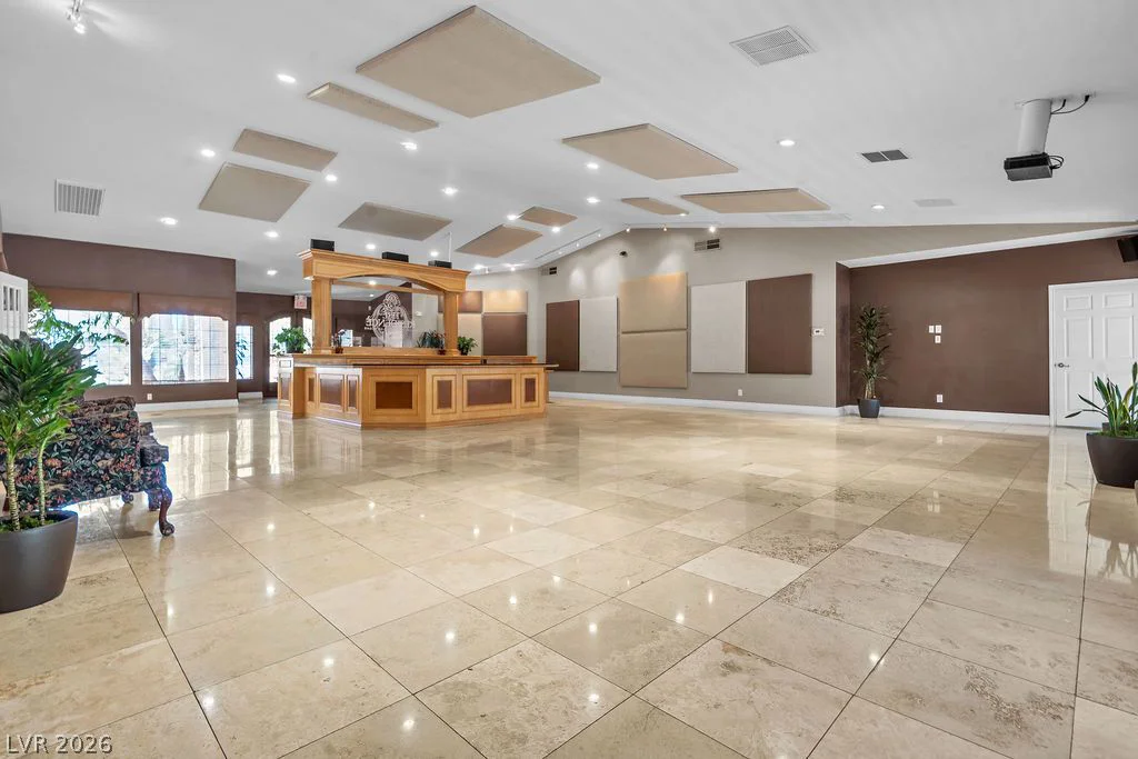 2200 Fort Apache, Las Vegas, NV 89117