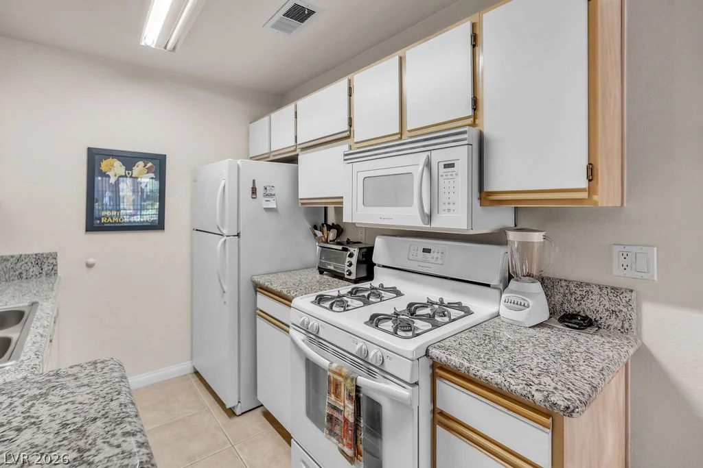 2200 Fort Apache, Las Vegas, NV 89117