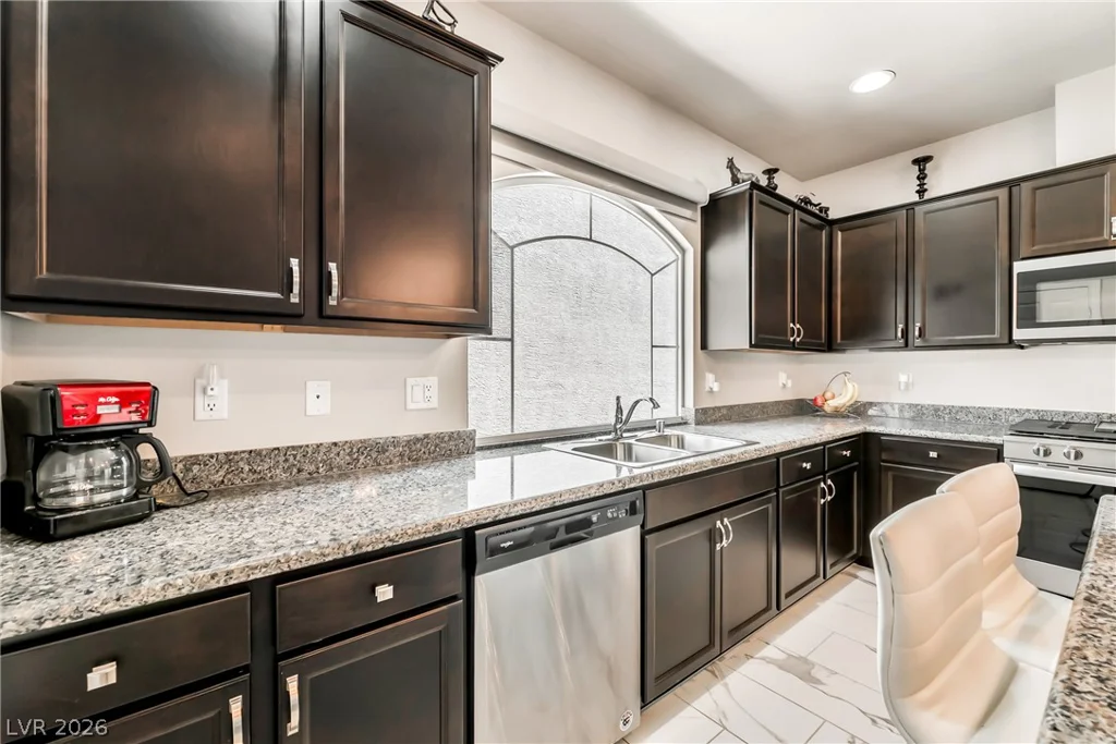5549 Knights Valley, Las Vegas, NV 89141