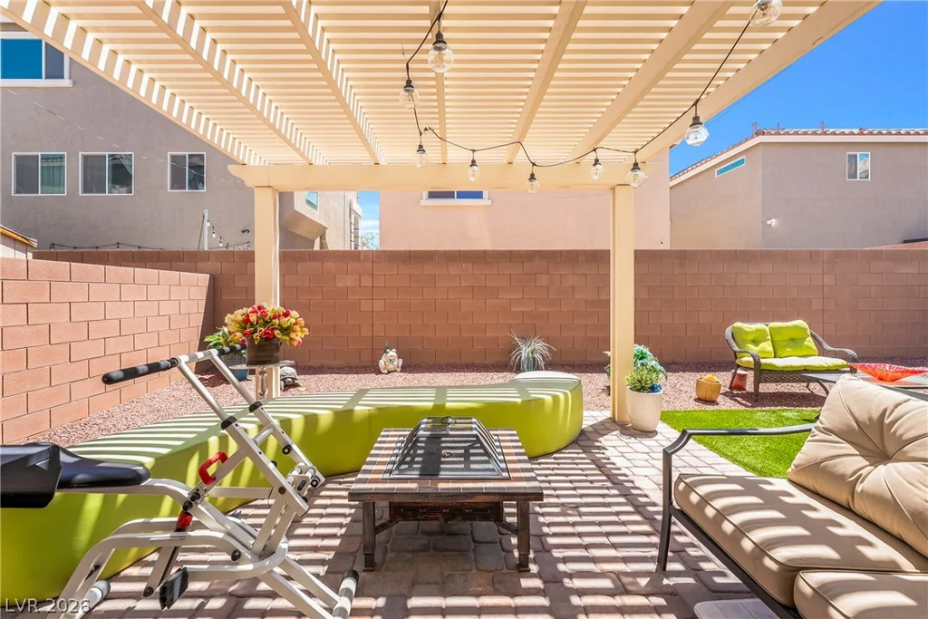 5549 Knights Valley, Las Vegas, NV 89141