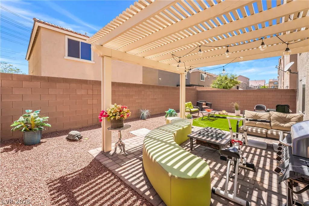 5549 Knights Valley, Las Vegas, NV 89141