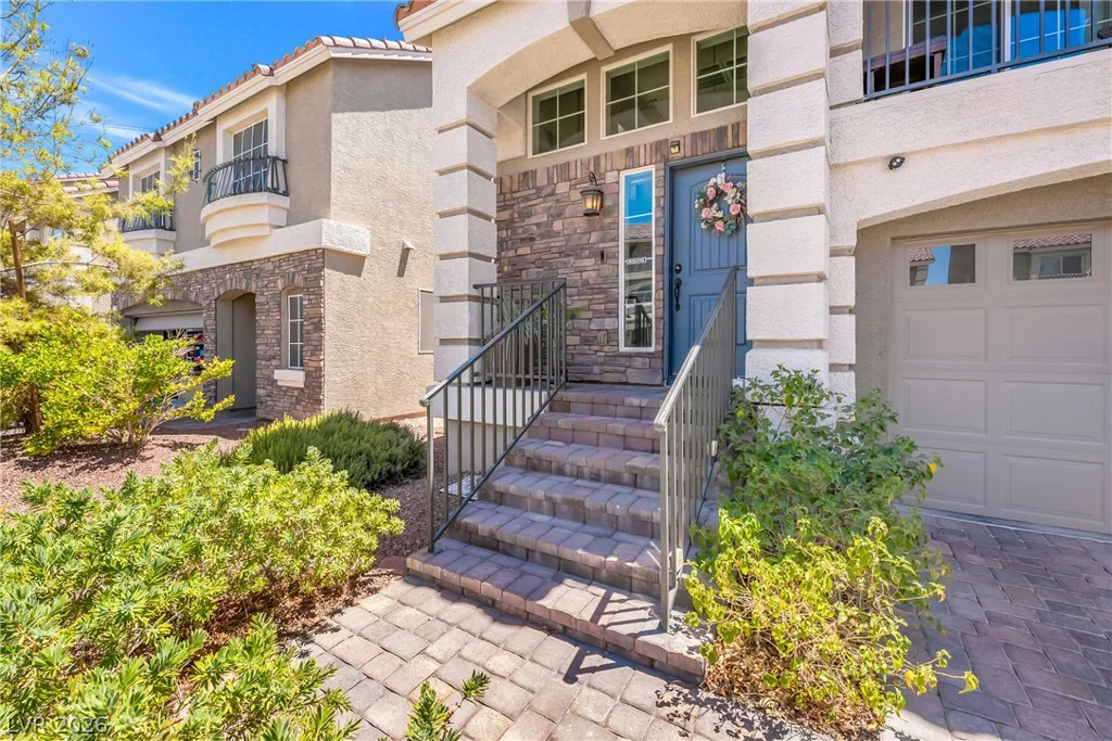 5549 Knights Valley, Las Vegas, NV 89141