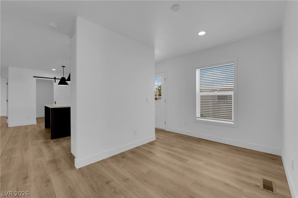 2253 Clinton, Las Vegas, NV 89156