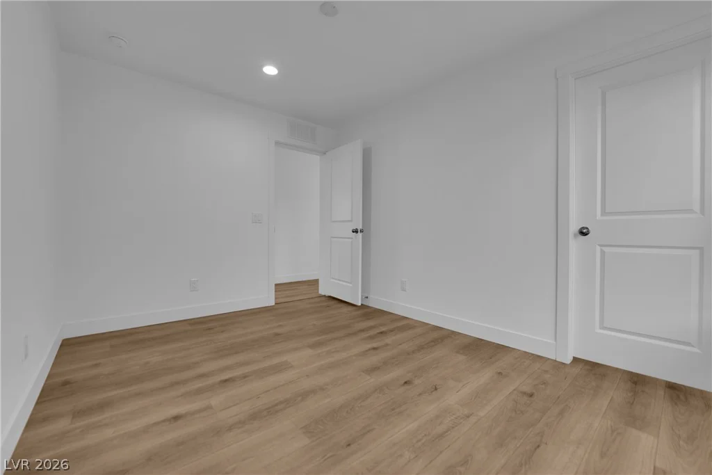 2253 Clinton, Las Vegas, NV 89156