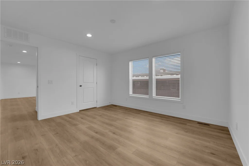 2253 Clinton, Las Vegas, NV 89156