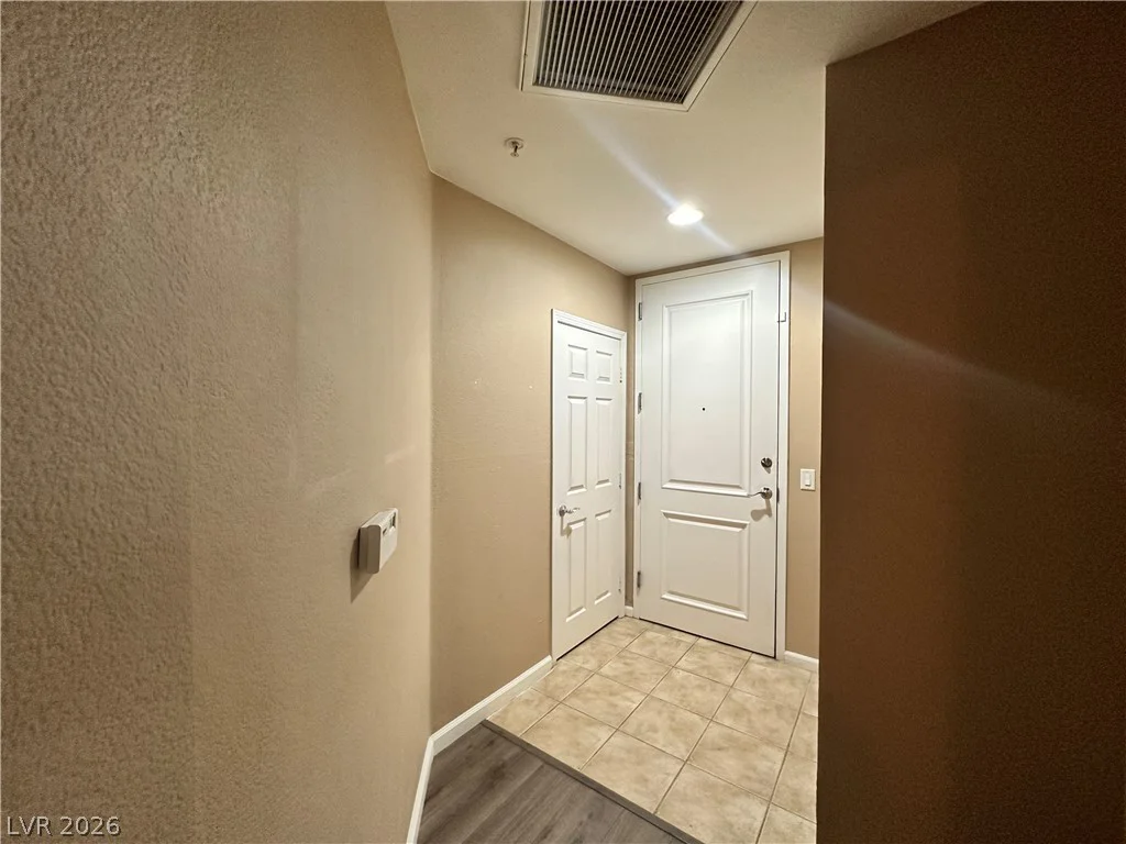 19 Agate, Las Vegas, NV 89123