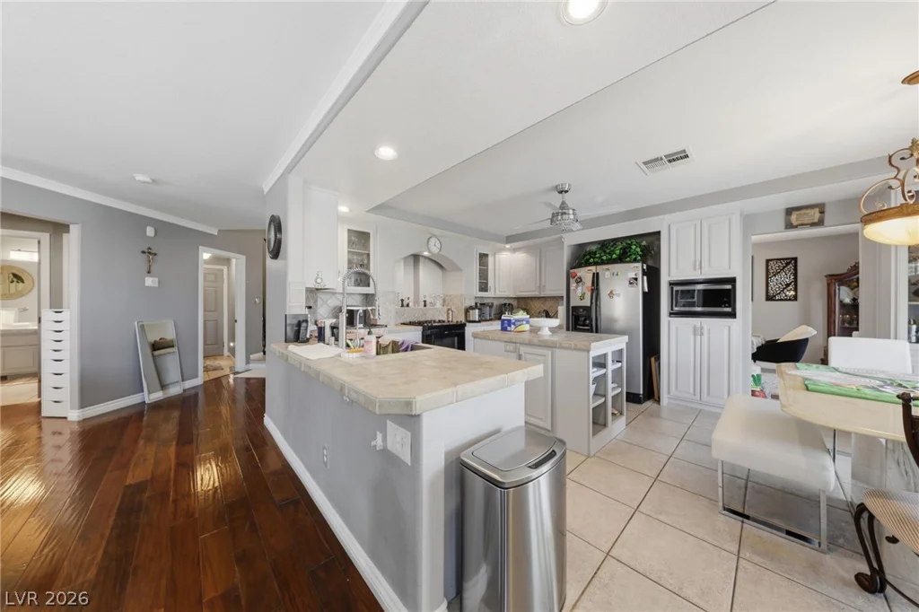 7936 Avalon Mist, Las Vegas, NV 89139