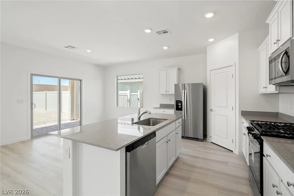 6758 Magnolia River, Las Vegas, NV 89156