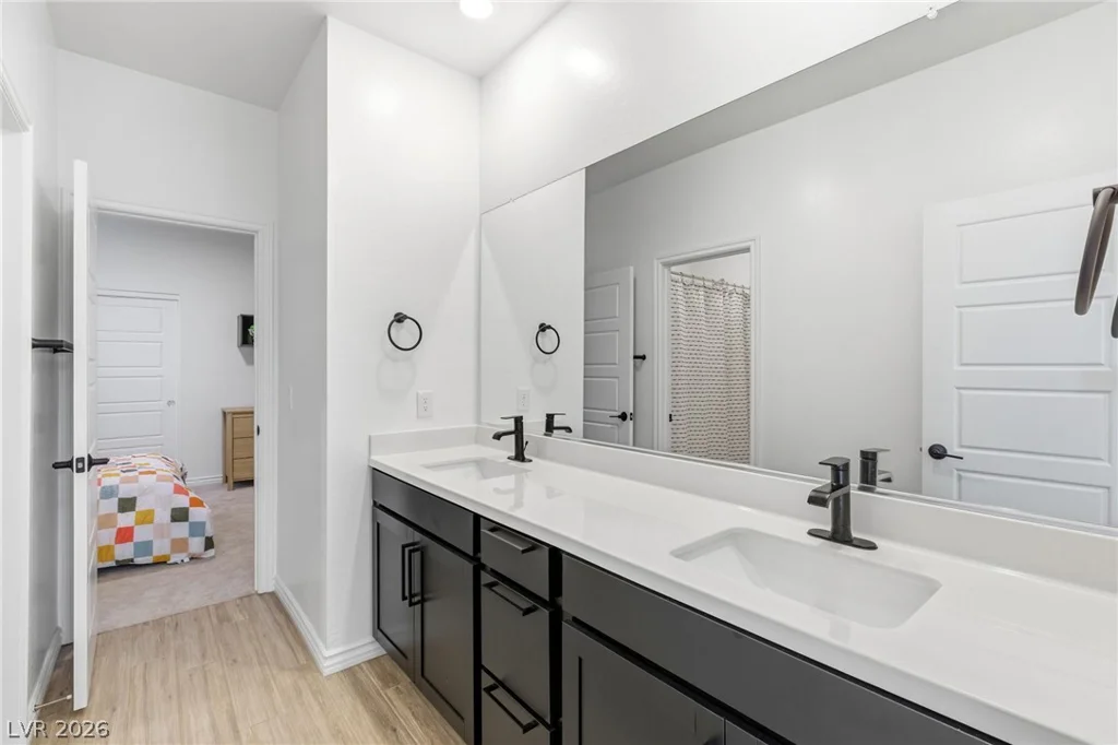 6221 Lamont Hills, Las Vegas, NV 89139