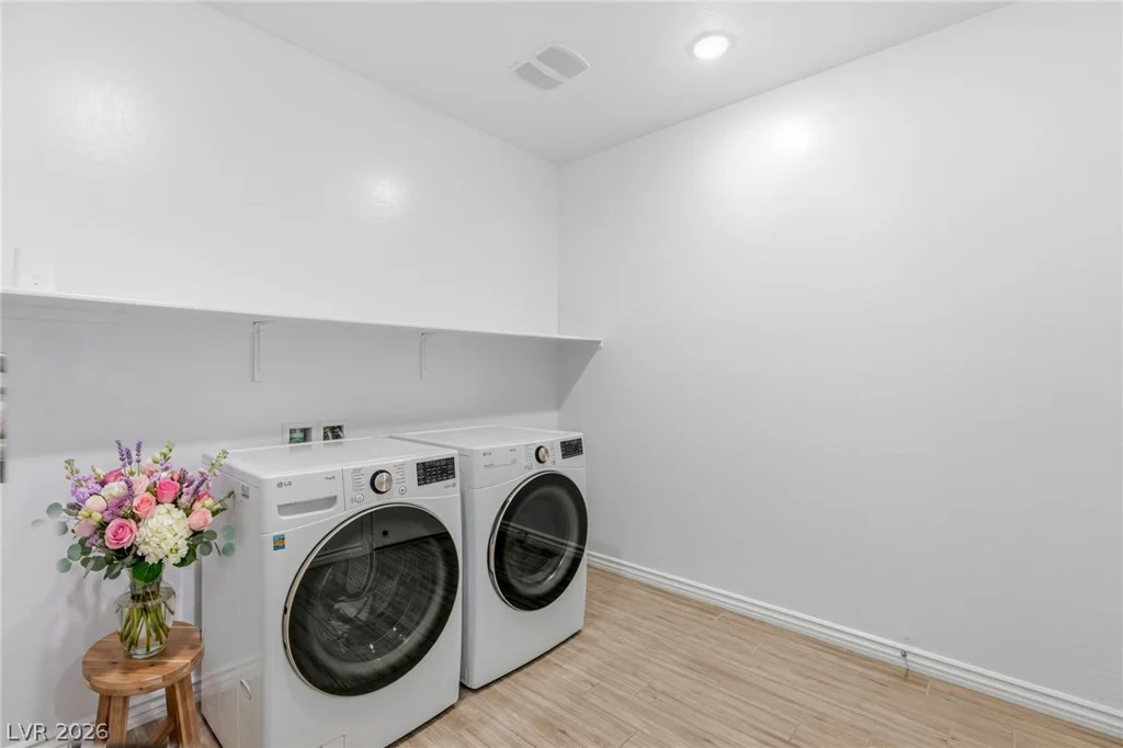 6221 Lamont Hills, Las Vegas, NV 89139