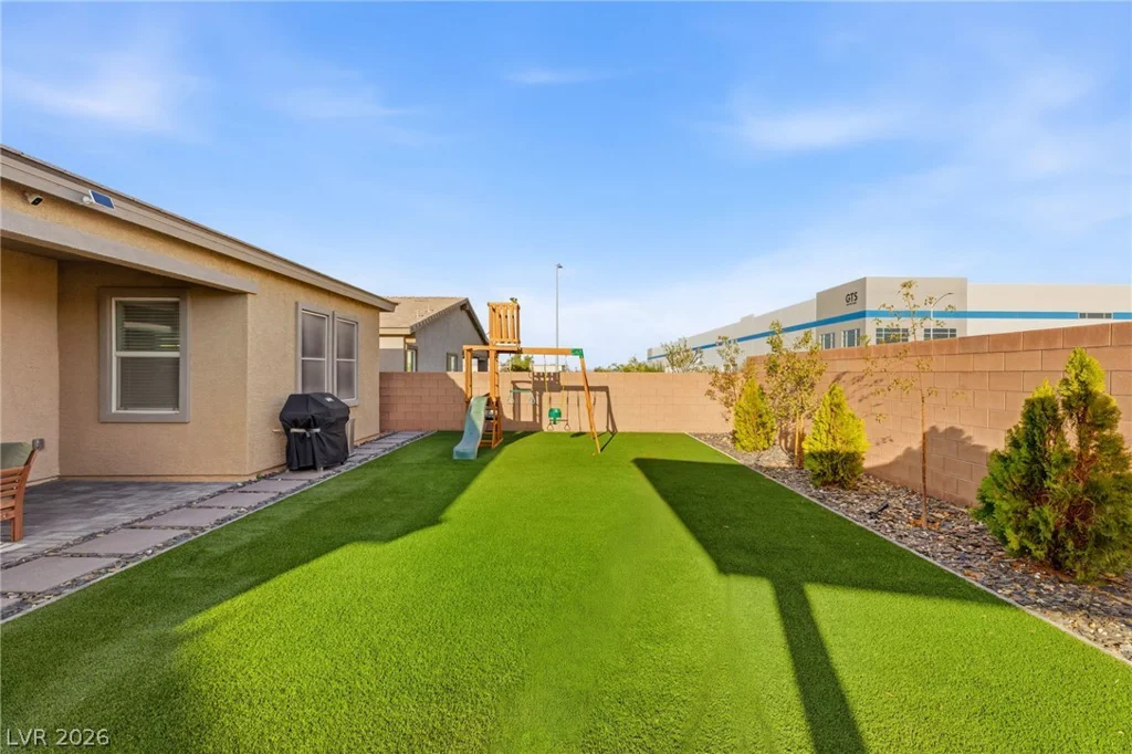 6221 Lamont Hills, Las Vegas, NV 89139