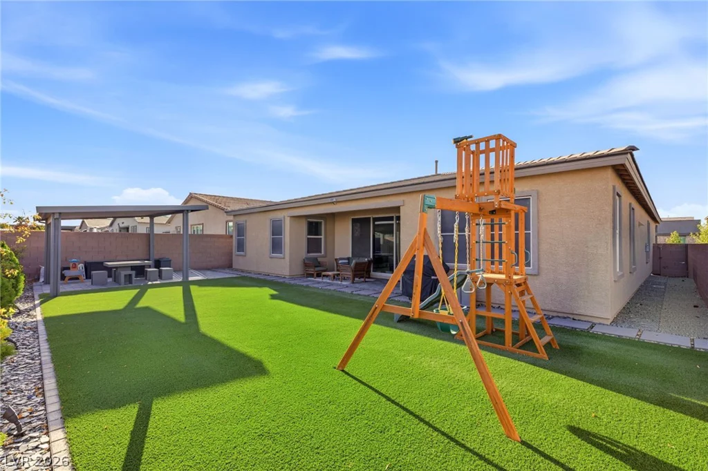 6221 Lamont Hills, Las Vegas, NV 89139
