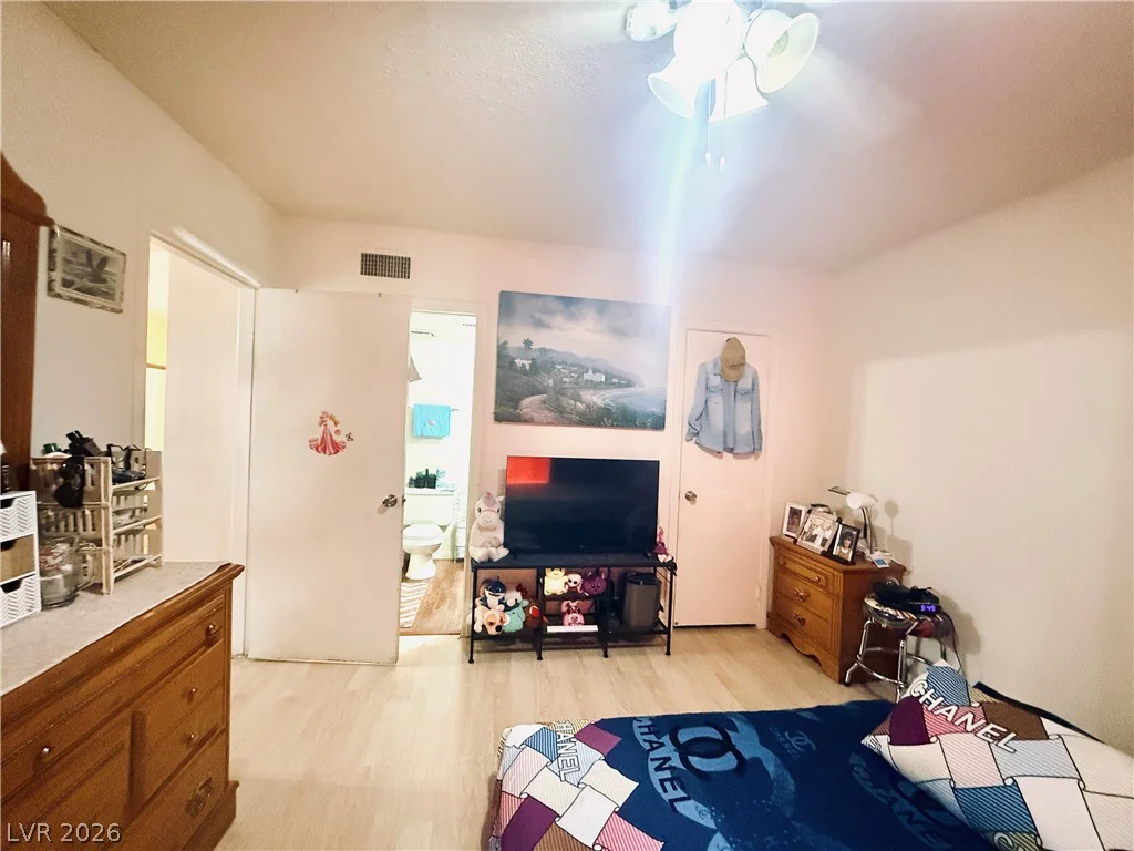 3823 Maryland, Las Vegas, NV 89119