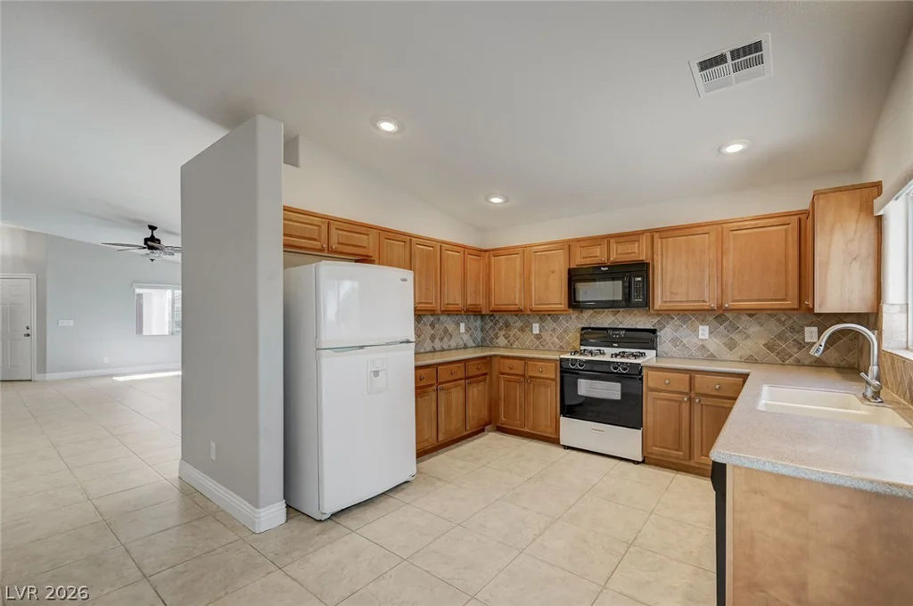 5774 Sierra Medina, Las Vegas, NV 89139