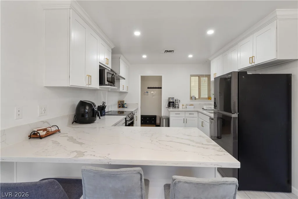 2004 Mesquite, Las Vegas, NV 89106
