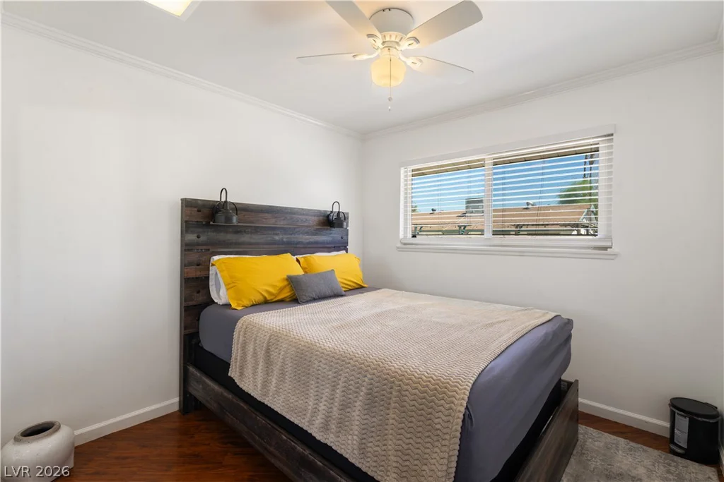 2004 Mesquite, Las Vegas, NV 89106