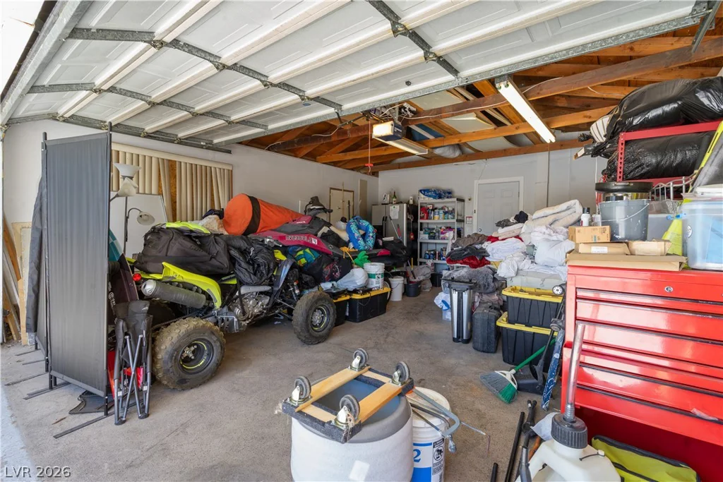2004 Mesquite, Las Vegas, NV 89106
