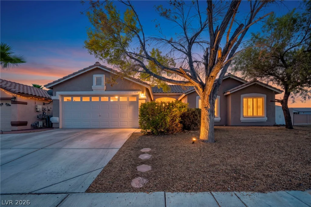 129 Honey Locust, North Las Vegas, NV 89031
