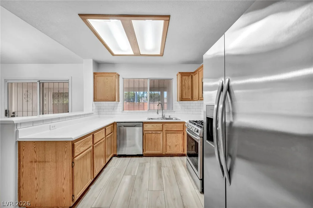 129 Honey Locust, North Las Vegas, NV 89031