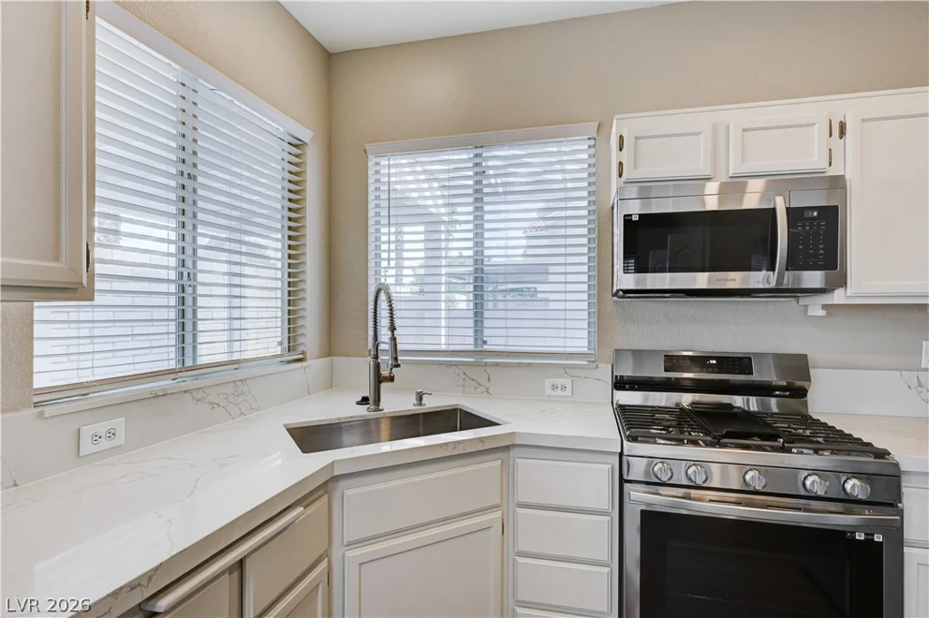 2741 TROTWOOD, Las Vegas, NV 89108