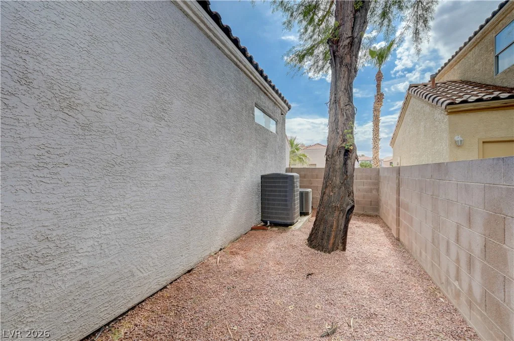 2741 TROTWOOD, Las Vegas, NV 89108