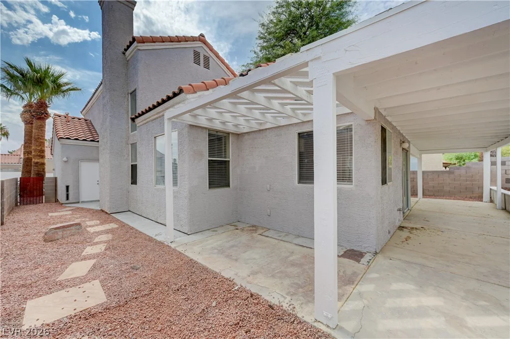 2741 TROTWOOD, Las Vegas, NV 89108