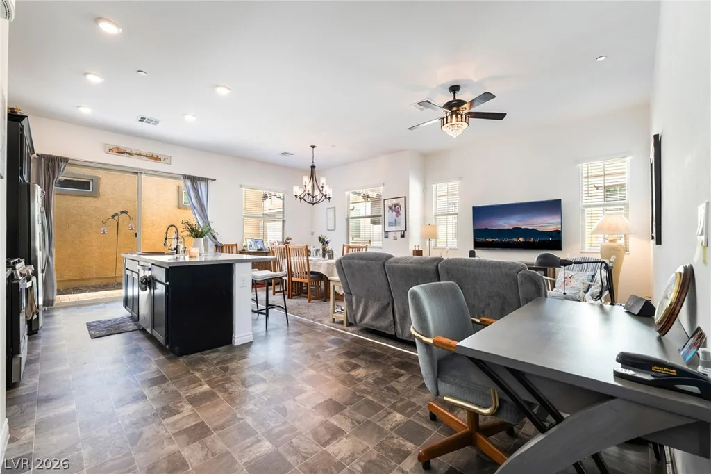 783 Charming Holly, Henderson, NV 89011
