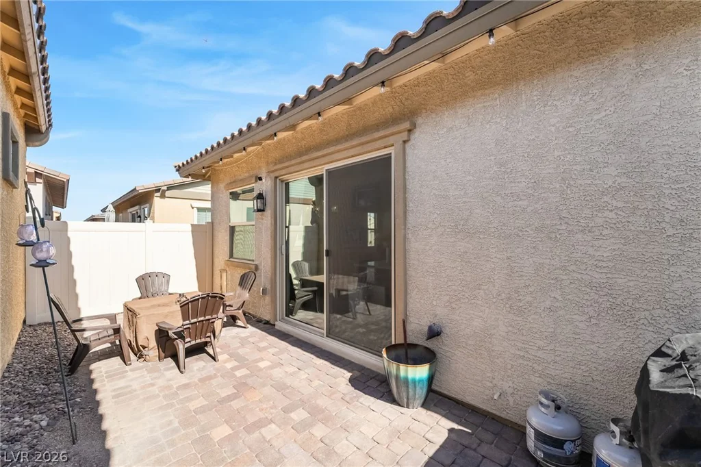 783 Charming Holly, Henderson, NV 89011