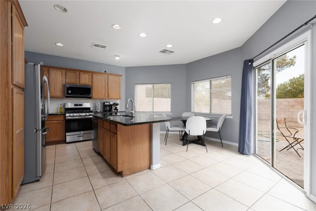 5917 Horsehair Blanket, North Las Vegas, NV 89081