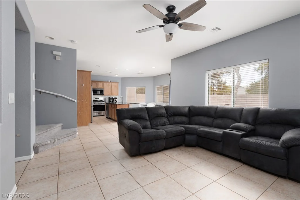 5917 Horsehair Blanket, North Las Vegas, NV 89081
