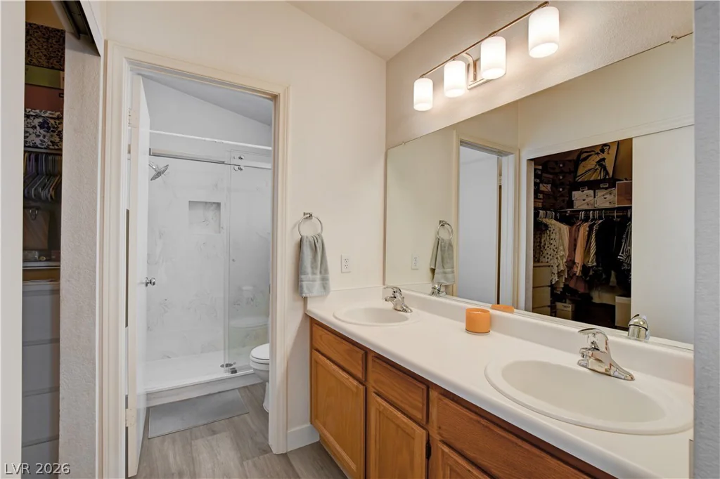 1621 Raspberry Hill, Las Vegas, NV 89142