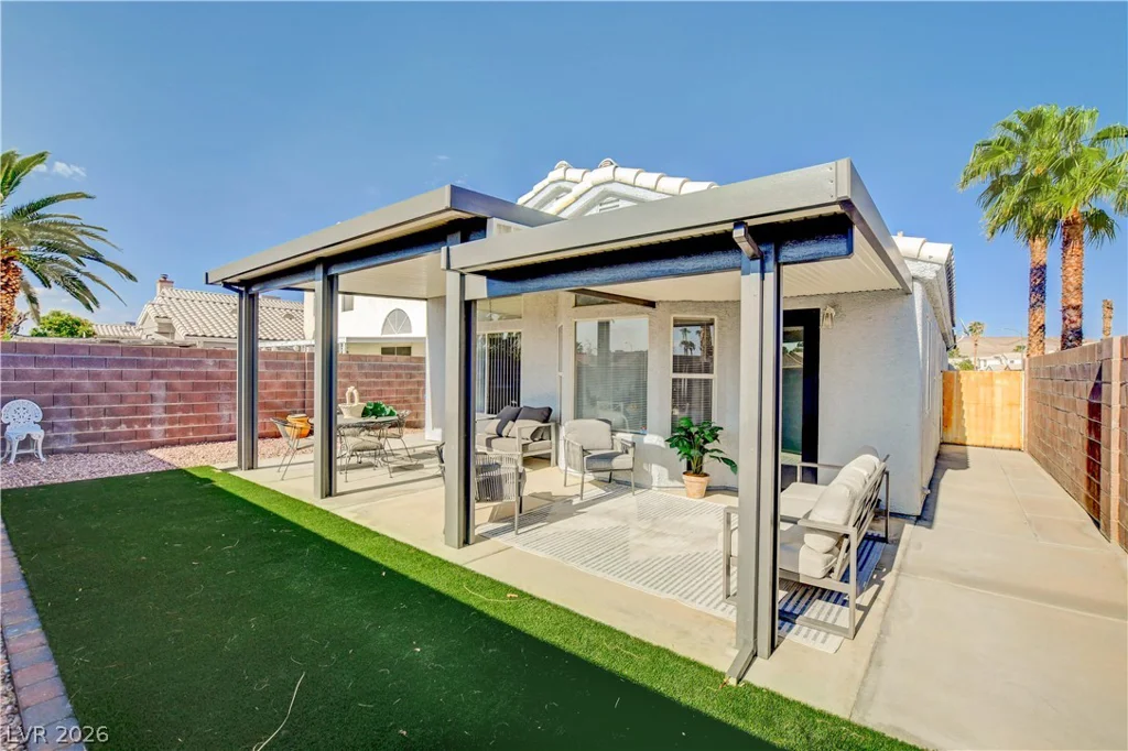 1621 Raspberry Hill, Las Vegas, NV 89142