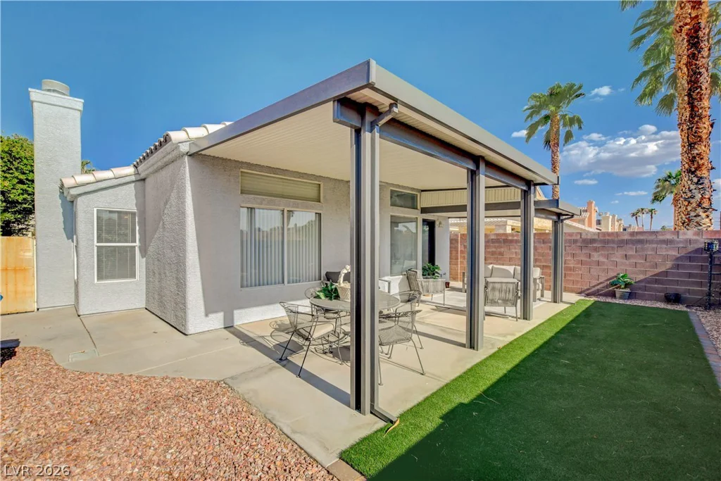 1621 Raspberry Hill, Las Vegas, NV 89142