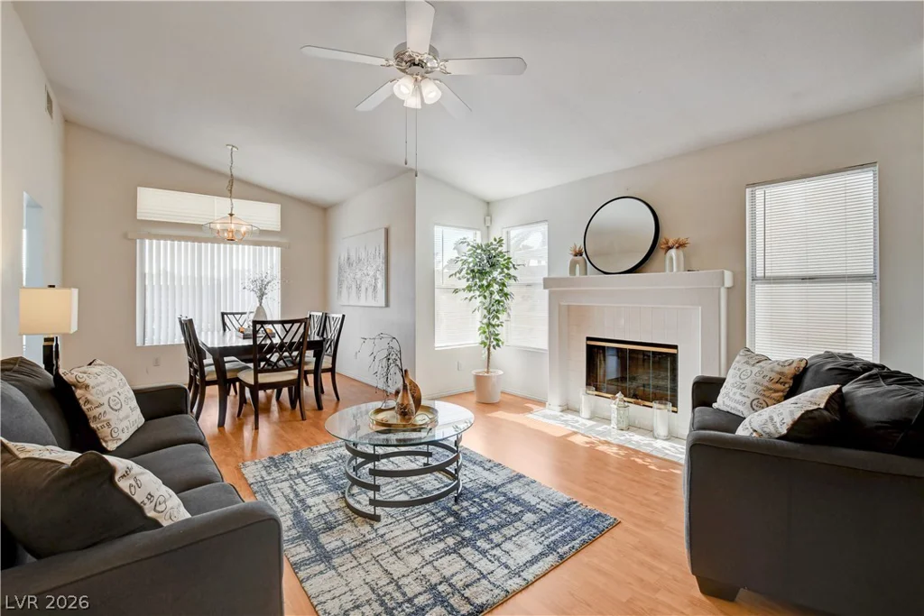 1621 Raspberry Hill, Las Vegas, NV 89142