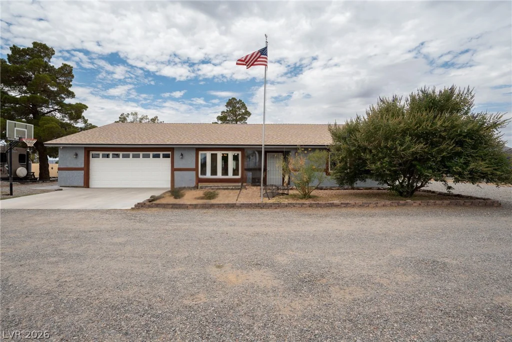 371 Nopah Vista, Pahrump, NV 89060