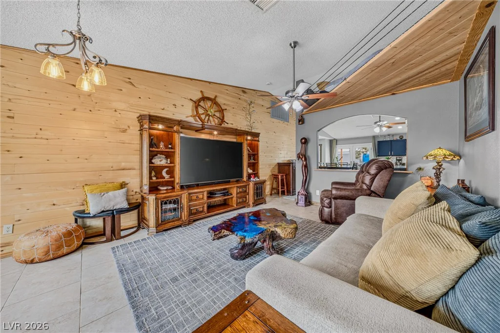 371 Nopah Vista, Pahrump, NV 89060