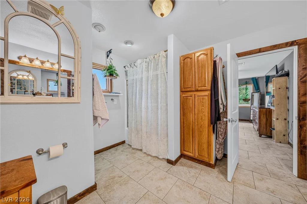 371 Nopah Vista, Pahrump, NV 89060