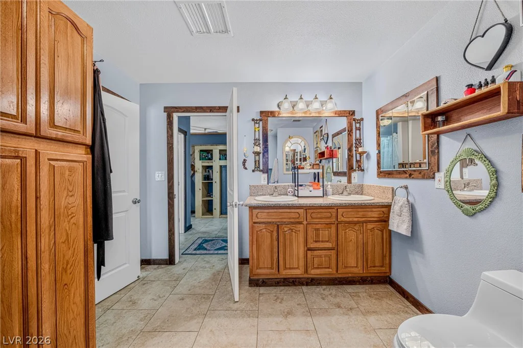 371 Nopah Vista, Pahrump, NV 89060