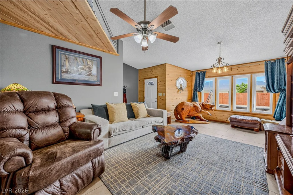 371 Nopah Vista, Pahrump, NV 89060