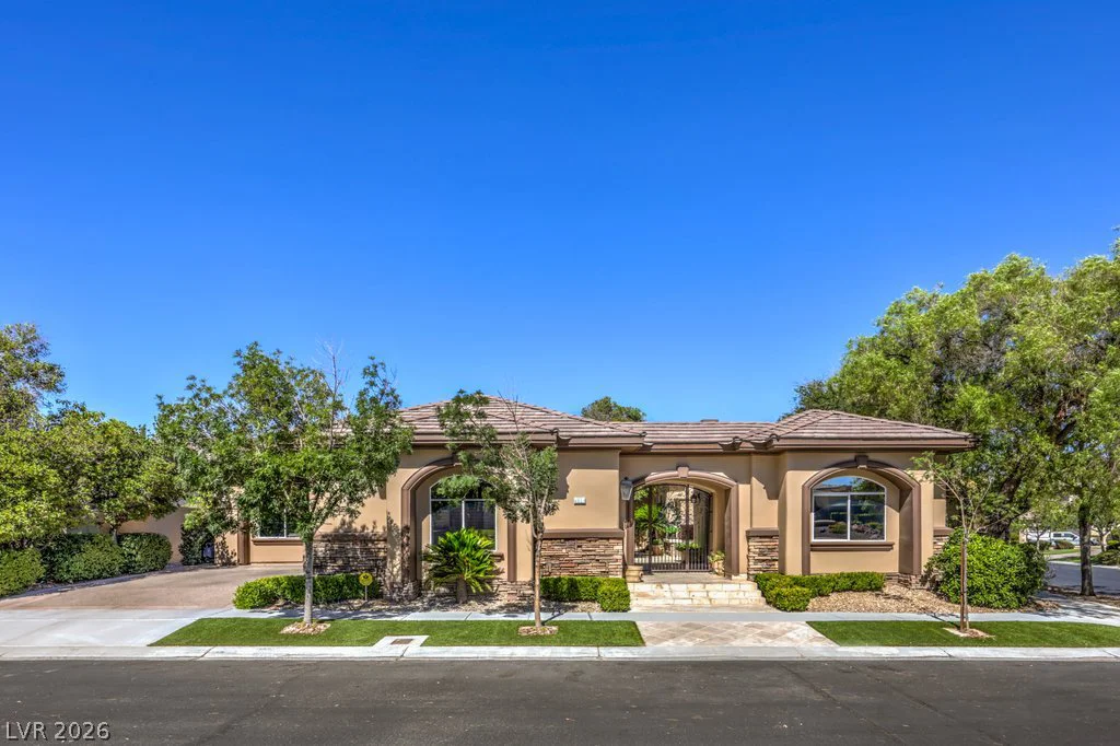 308 Bayswater, Las Vegas, NV 89145