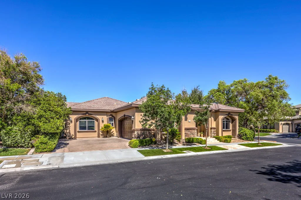 308 Bayswater, Las Vegas, NV 89145