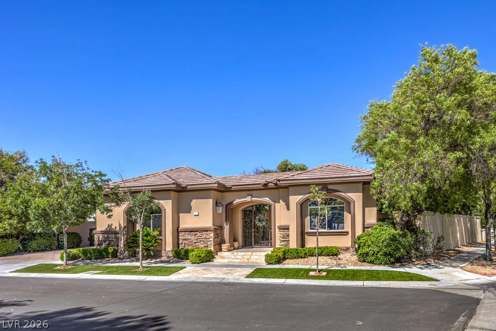 308 Bayswater, Las Vegas, NV 89145